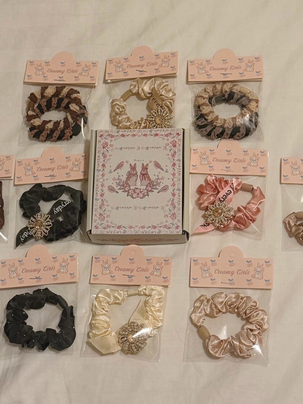 Cute & delicate scrunchie mystery box 🎀💕